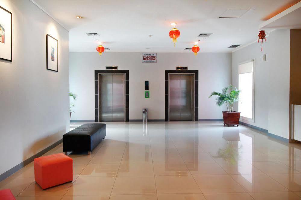 מלון Airy Glodok Pinangsia Raya ג'קרטה מראה חיצוני תמונה