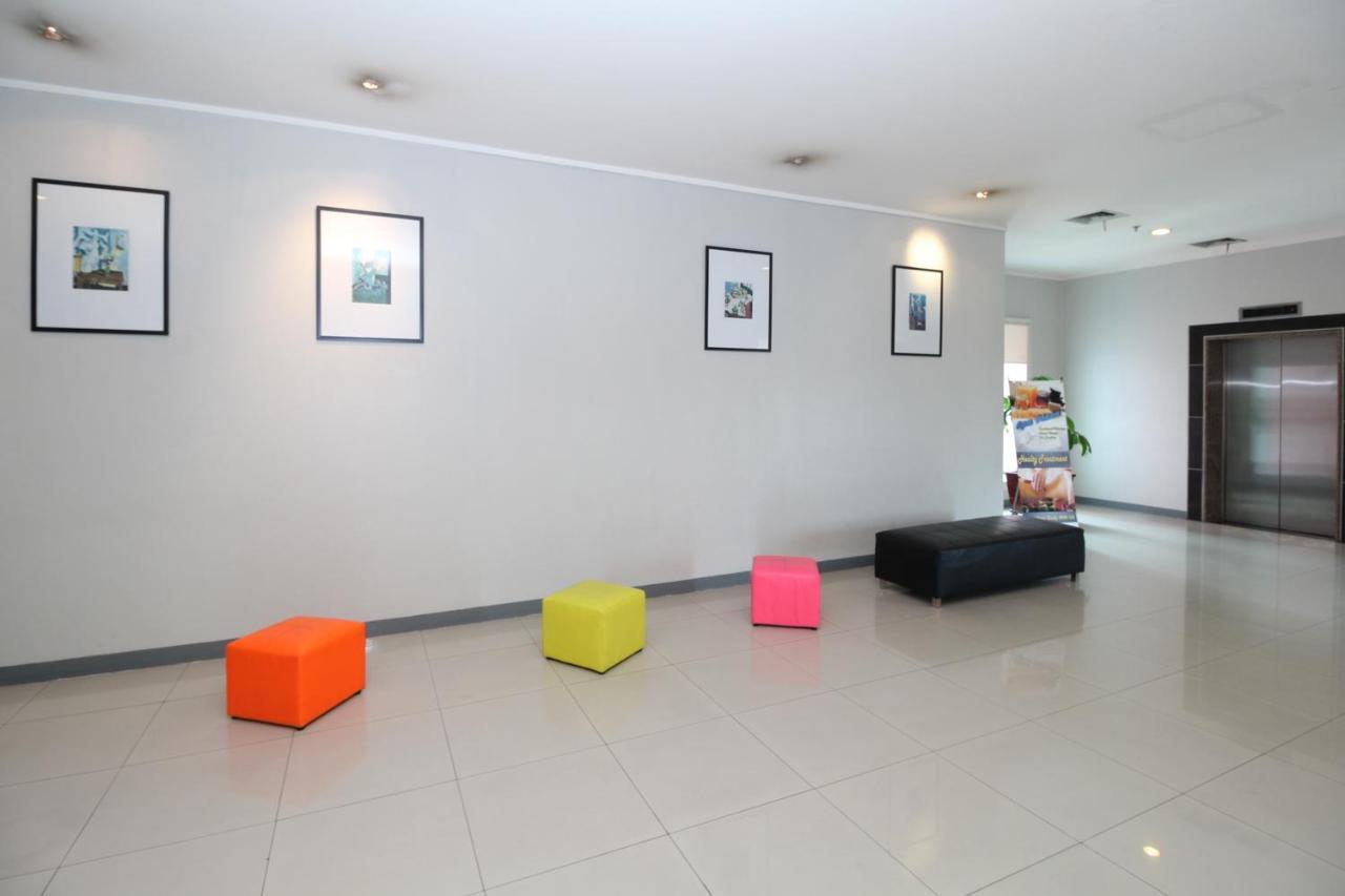 מלון Airy Glodok Pinangsia Raya ג'קרטה מראה חיצוני תמונה