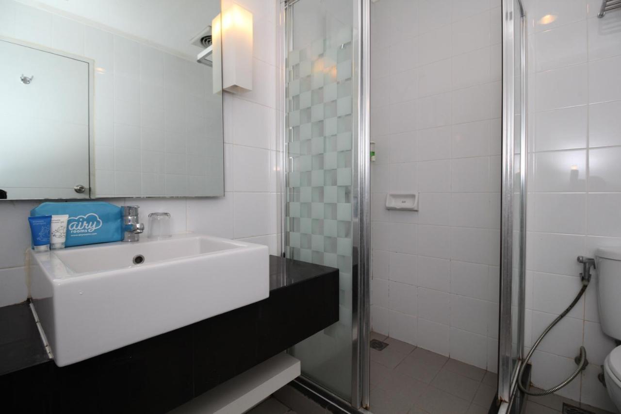 מלון Airy Glodok Pinangsia Raya ג'קרטה מראה חיצוני תמונה